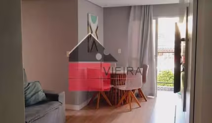 Apartamento  muito ventilado, parte da frente recebe o sol da manhã e a lateral recebe todo o sol d