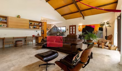 Você está procurando uma casa com um astral incrível no Alto da Lapa? Então você vai se apaixonar.