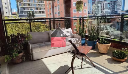 Apartamento à Venda, 4 suítes, 4 vagas, 1 por andar, Vila Mariana, SP