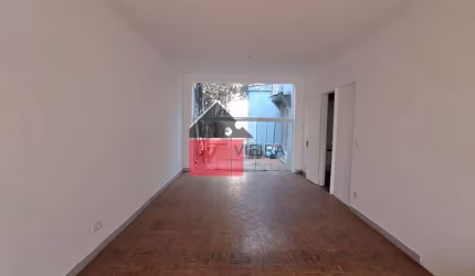 Ótima casa à venda com 3 dormitórios sendo 1 suíte e 2 vagas de garagem, Vila Monumento, São Paulo,