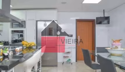 Belissima Casa à venda, Vila Monumento, sendo 3 dormitorios, 1 com suite, 3 vagas de garagem, excel
