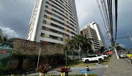 Apartamento mobiliado 96m2, 2ºandar, 3 quartos, na melhor localização de Manaus-Bairro Adrianópolis
