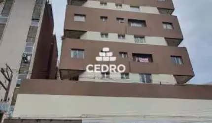 Apartamento com 3 quartos, sendo 1 suíte, no Centro