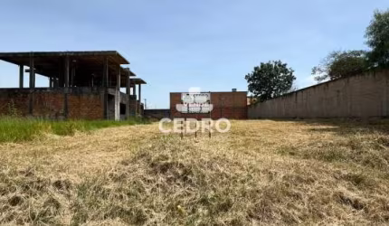 Terreno com 360m² em Uvaranas