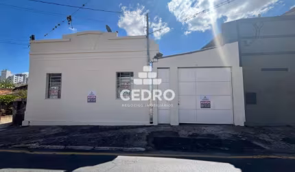 Imóvel comercial com 4 salas no Centro