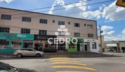 Apartamento com 3 quartos, sendo 1 suíte, em Órfãs