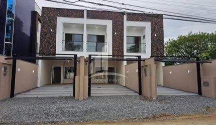 Sobrado geminado novo no Vila Nova!!!
