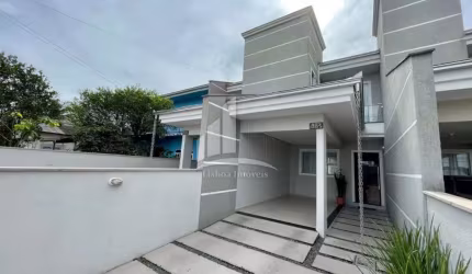 Belo geminado a venda no bairro Aventureiro !!