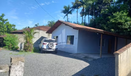 Casa averbada no Nova Brasília