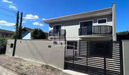 Excelente sobrado alto padrão AVERBADO no Vila Nova