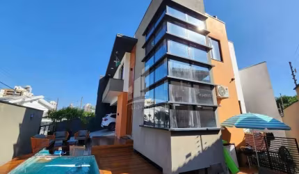 Sobrado alto padrão no bairro Atiradores!