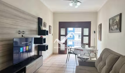 Apartamento 2 quartos e dependência na quadra da praia no Bairro Boqueirão em Santos