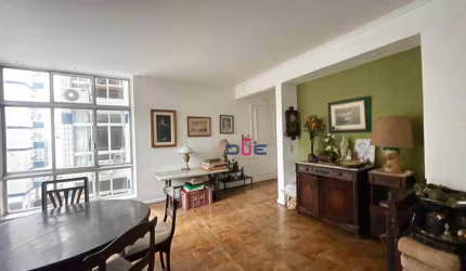 Apartamento com 3 dormitórios à venda, 224 m² por R$ 935.000 - Gonzaga - Santos/SP