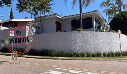 Casa Residencial ou Comercial à Venda Parque do Colégio - Jundiaí/SP