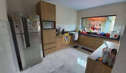 Casa com 3 dormitórios à venda, 133 m² por R$ 730.000,00 - Vila Arens - Jundiaí/SP