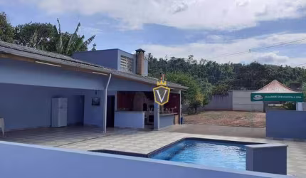 Chácara com 3 dormitórios à venda, 1168 m² por R$ 980.000,00 - Mato Dentro - Jundiaí/SP