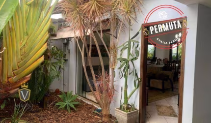 CASA À VENDA PRÓXIMO AO CLUBE JUNDIAIENSE NO - JD. SÃO VICENTE - JUNDIAÍ/SP