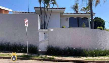 Casa com 3 dormitórios, 376 m² - venda por R$ 1.800.000,00 ou aluguel por R$ 12.520,00/mês - Parque do Colégio - Jundiaí/SP
