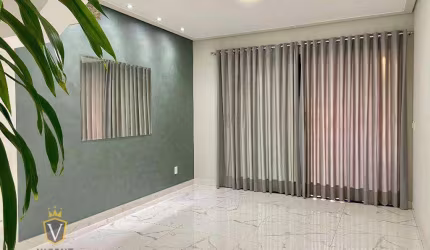Casa sendo sobrado a venda no condomínio  Phytus-Cabreuva-SP