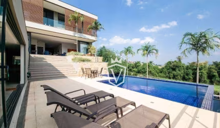 Casa com 5 suítes à venda, 500 m²