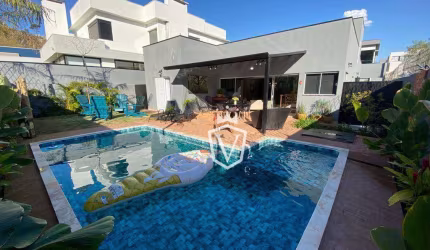 Casa com 3 quartos à venda, 200 m² por R$ 2.400.000 - Vale Azul - Jundiaí/SP