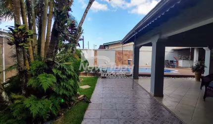 Casa com 3 dorms, Caiçara, Praia Grande - R$ 1.5 mi, Cod: 4246