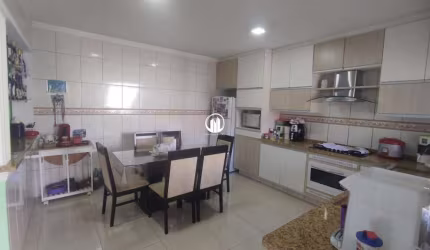 Casa com 3 quartos sendo 1 suíte - Parque Residencial Jundiaí II