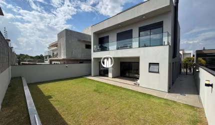 Casa à venda com 4 dormitórios - Condomínio Parque das Camélias - Medeiros -Jundiaí/SP