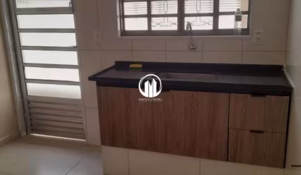 Casa com 2 dormitórios no Mirante de Jundiaí/Sp.