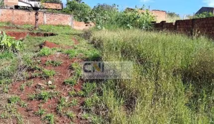 terreno jardim universidade