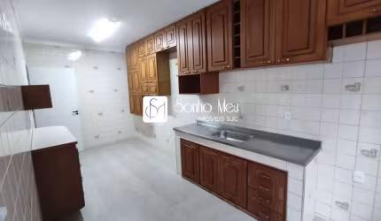 Venda de Casa 3 dormitórios,  1 suíte - Reserva do Bosque - Zona Sul