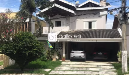 Venda - Casa com 6 dormitórios, 420 m² Urbanova - SJC