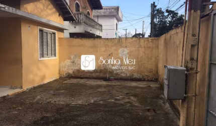 Terreno com Casa em ótima localização no Jardim Osvaldo Cruz