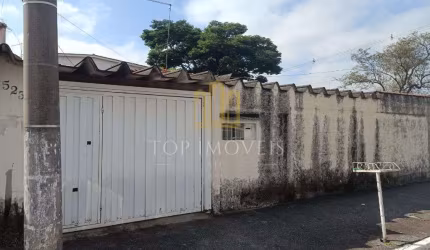 Casa de 3 dormitórios de esquina com um grande potencial pra ponto Comercial em uma avenida do Jd. Oriente próximo ao Shopping Oriente