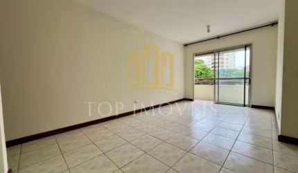 Lindo apartamento no Vila Ema com varanda, 2 garagens e lazer completo