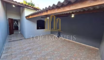 Linda casa reformada no Uniao com 2 dormitorios e 2 suites