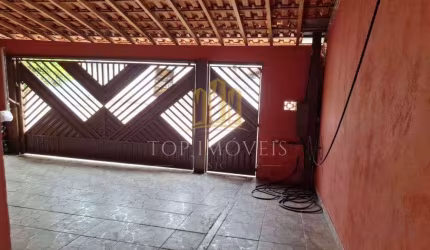 Vendo está linda casa- 2 Dormitórios -2 Vagas- Vila Adriana