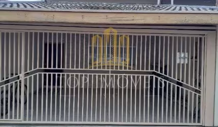 Linda casa reformada com 2 dormitórios e 1 suíte no Jardim Motorama São José dos Campos