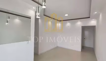 Lindo apartamento três dormitórios com varanda no Morumbi