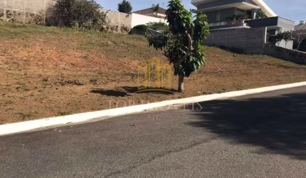 Terreno com topografia privilegiada no Residencial Santa Helena –  Caçapava, SP