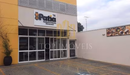 Prédio Comercial em Pleno Funcionamento em frente hospital da Vila