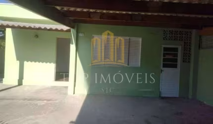 Oportunidade no Jardim Portugal – Casa Térrea em Terreno de Esquina!