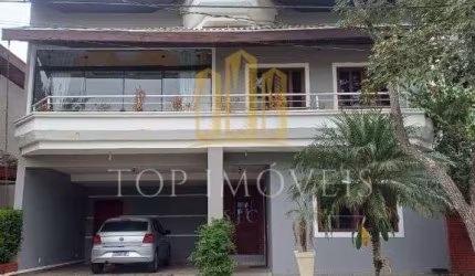 **Lindo Sobrado à Venda em Urbanova!**  Apresentamos este maravilhoso sobrado com 5 dormitórios, sendo 4 suítes, ideal para famílias que buscam conforto e espaço. Localizado em uma das regiões mais va
