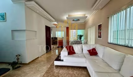 Oportunidade  Belissima Casa em Condomínio  Crytal Park  4 Dormitórios  225m²