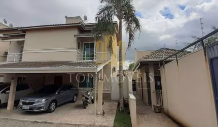 Maravilhoso sobrado triplex com 4 dormitórios no condominio Vistta