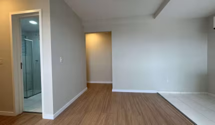 Apartamento com 2 dormitórios à venda, 48 m² por R$ 245.000 - Jardim Salete - Taboão da Serra/SP  OLX ZAP VIVA REAL CHAVES NA MÃO