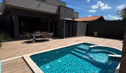 Casa Condomínio Villagio Donzeline Bady Bassit.