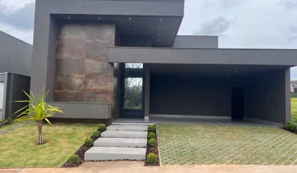 Casa Condomínio Terra Vista.