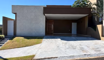 Casa Condomínio Bella Vitta.