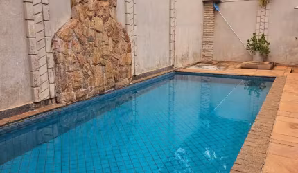Casa Condomínio Recanto Real.